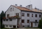 Budynek rekolekcyjny przy Sanktuarium Matki Bożej Wychowawczyni